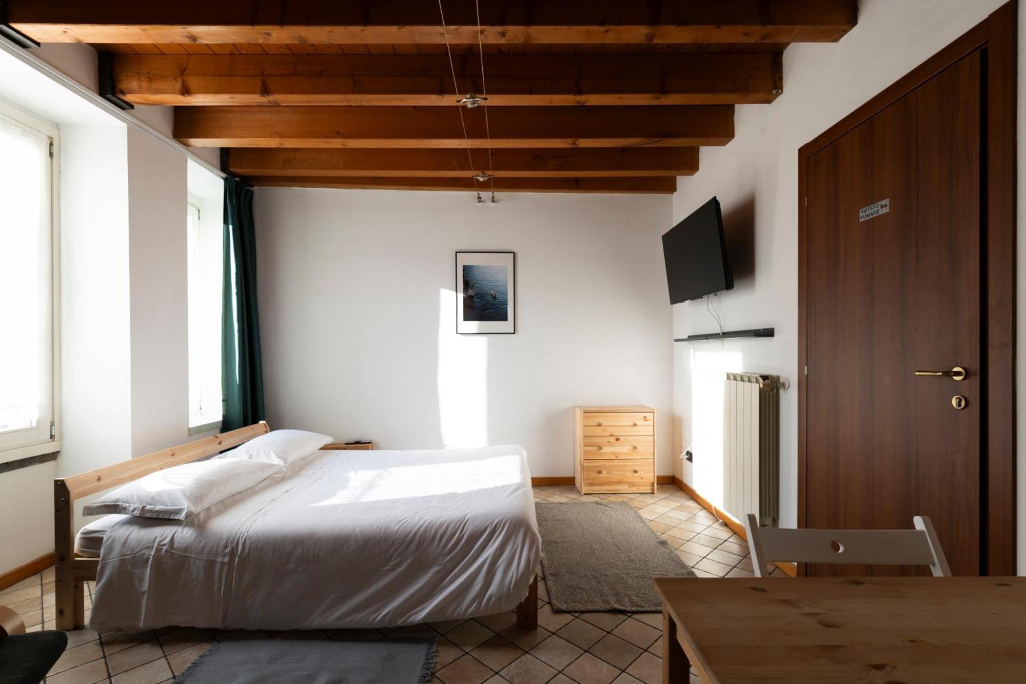 Traditional Italian House - Franciacorta Ровато Экстерьер фото